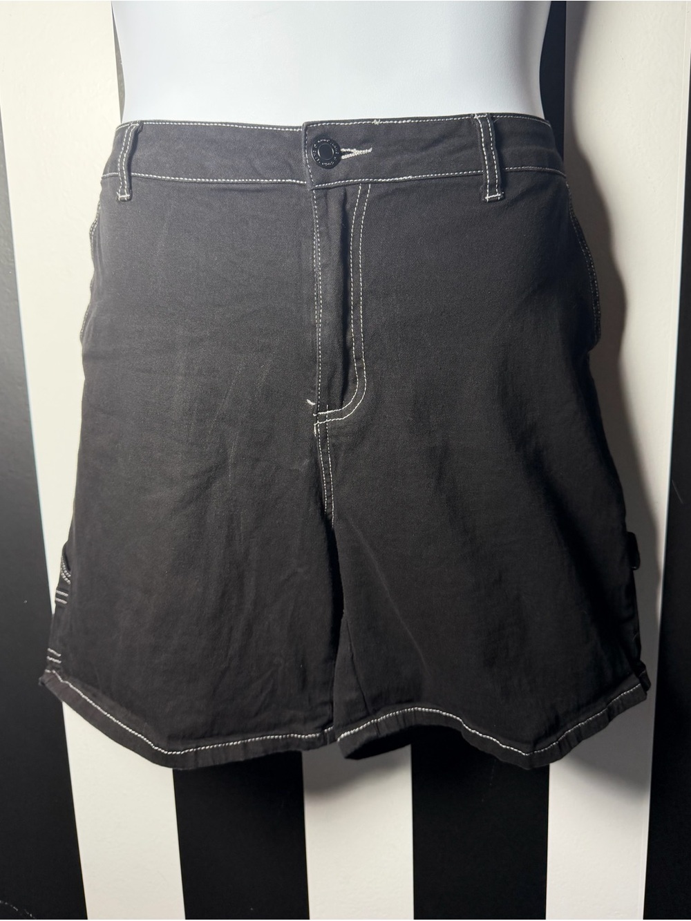 Plus Black Ultra Stretchy Jean Shorts with Contrast White Stitching - SZ 20